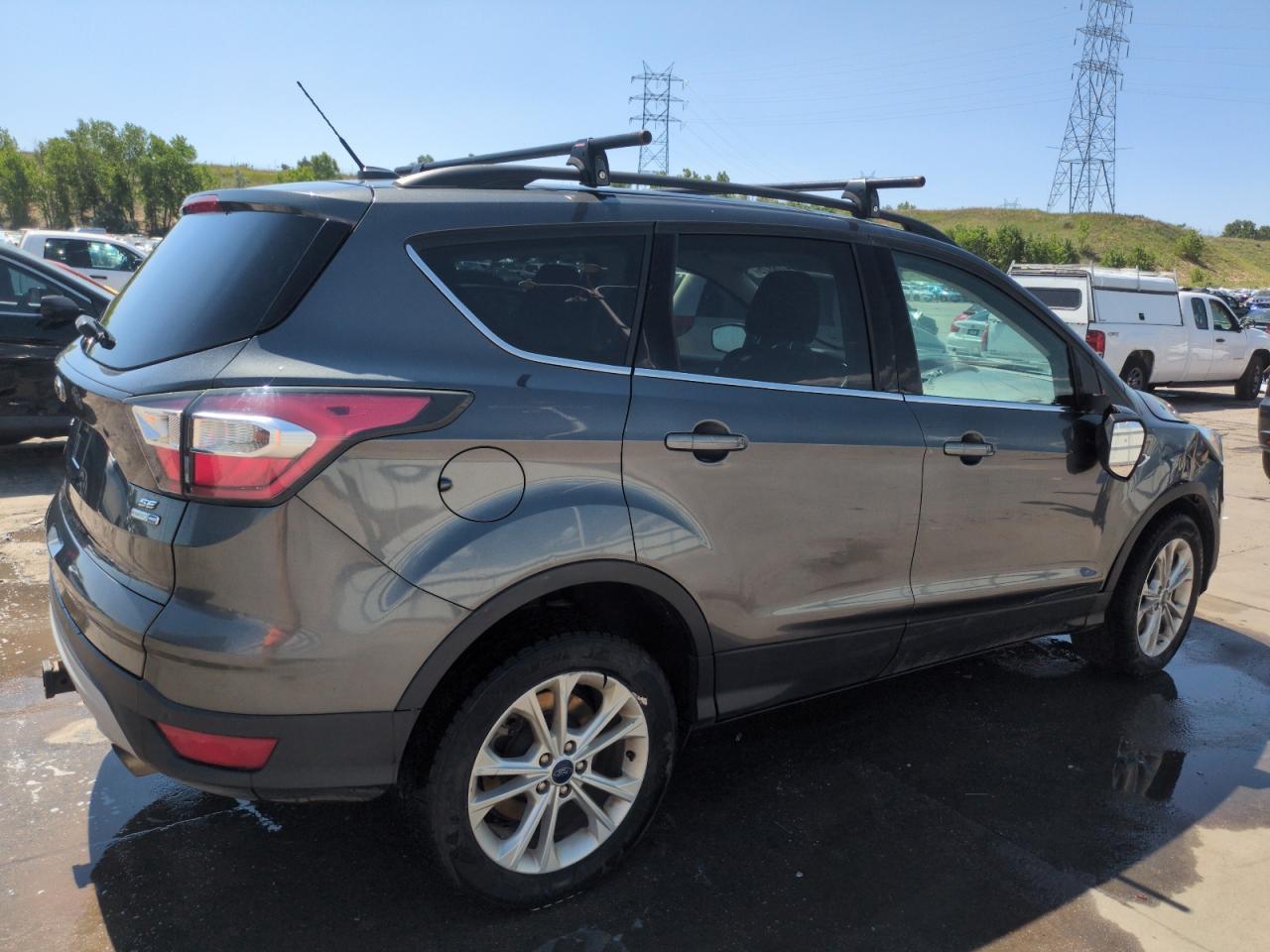 2017 Ford Escape Se - Фото 3