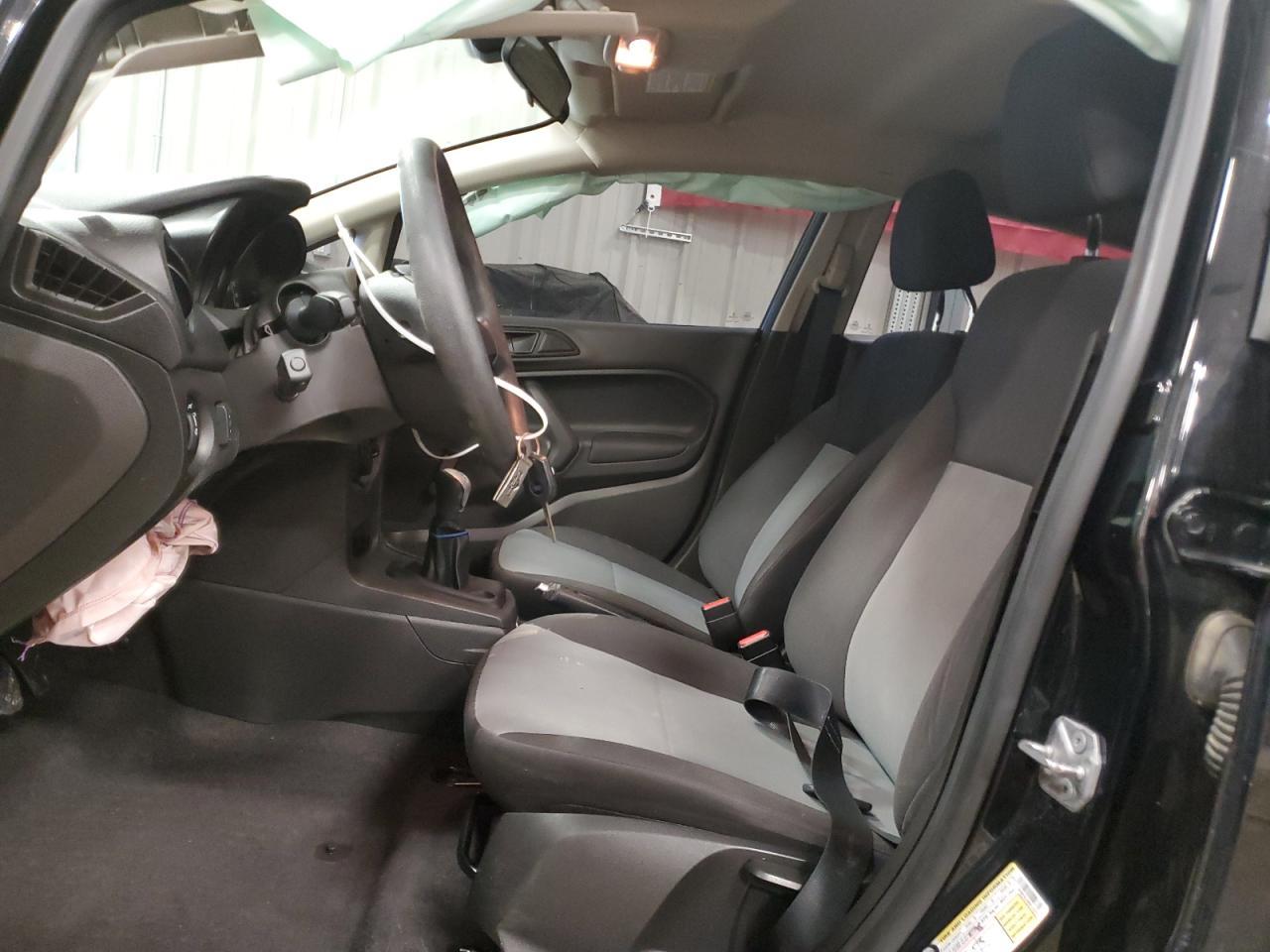 2019 Ford Fiesta S - Фото 7