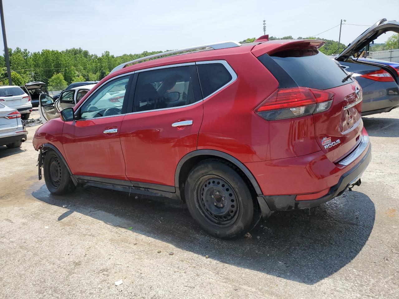 2017 Nissan Rogue S - Фото 2