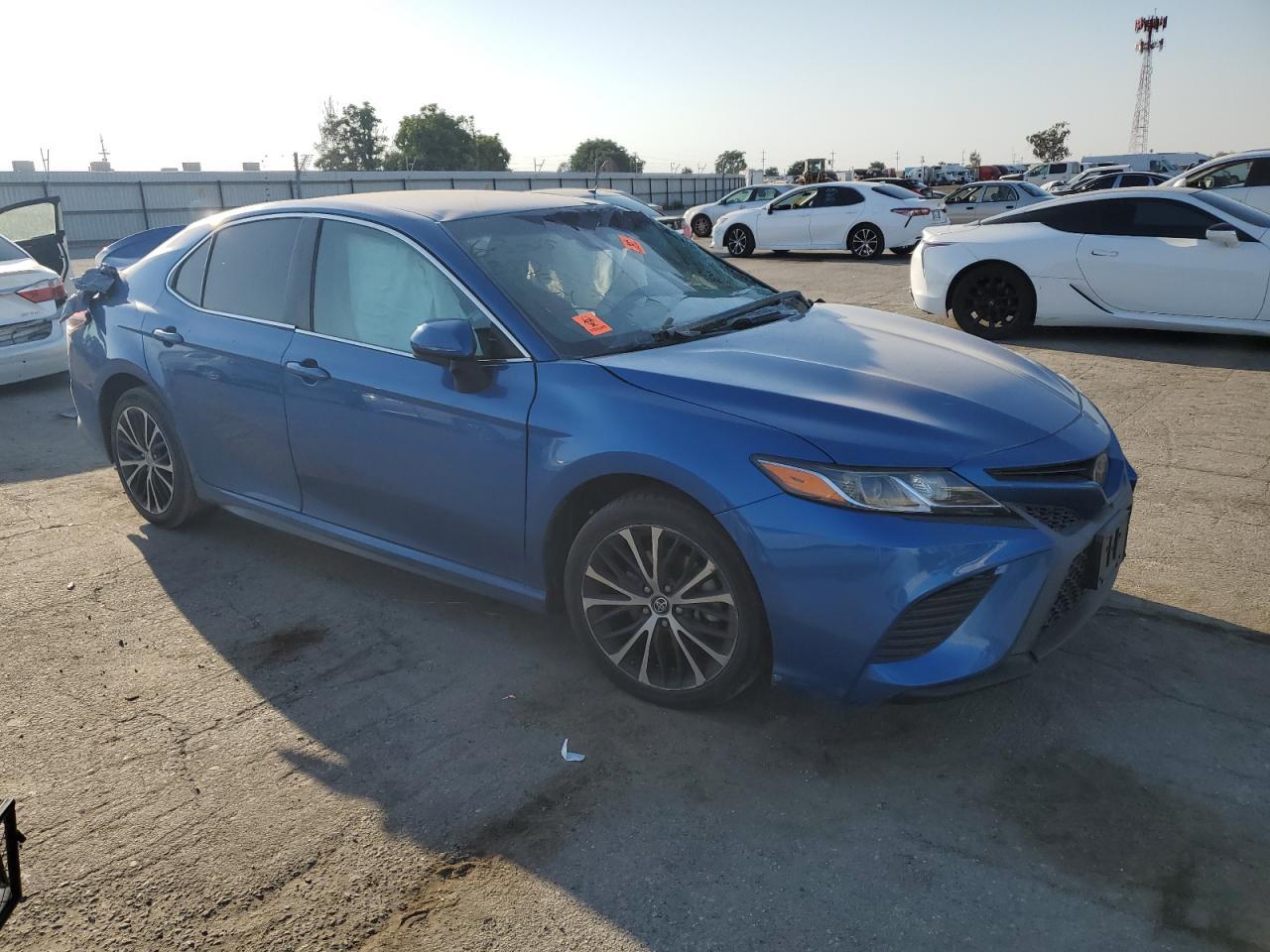 2018 Toyota Camry L - Фото 4