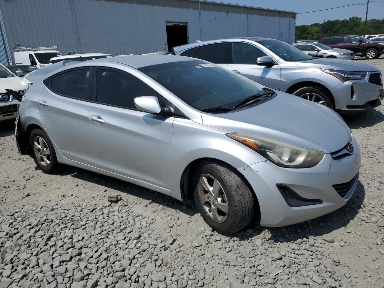 2015 Hyundai Elantra Se - Фото 4