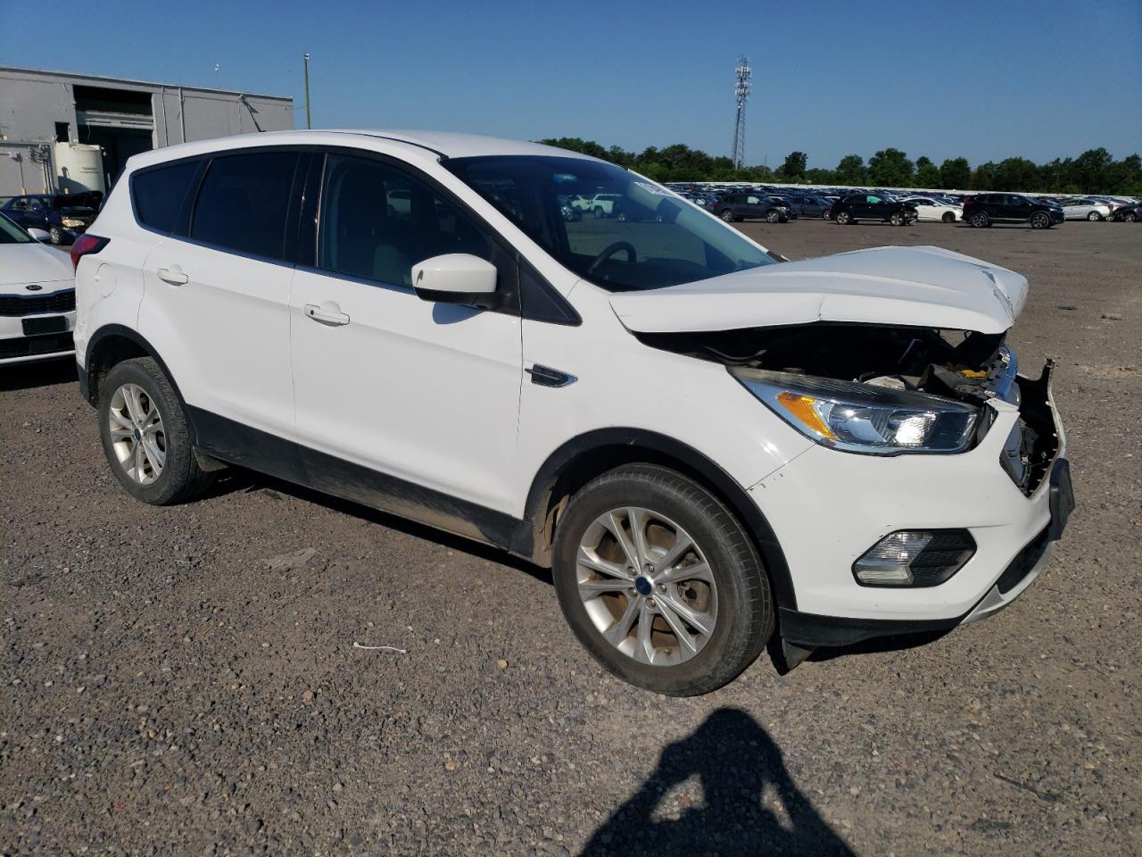 2019 Ford Escape Se - Фото 4