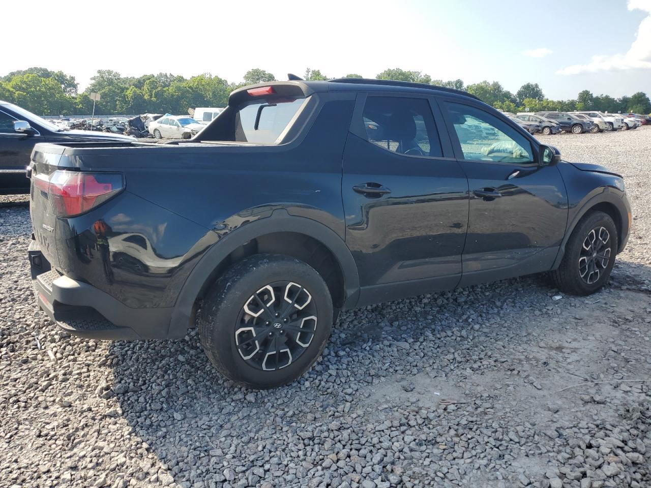 2022 Hyundai Santa Cruz Sel Premium - Image 3