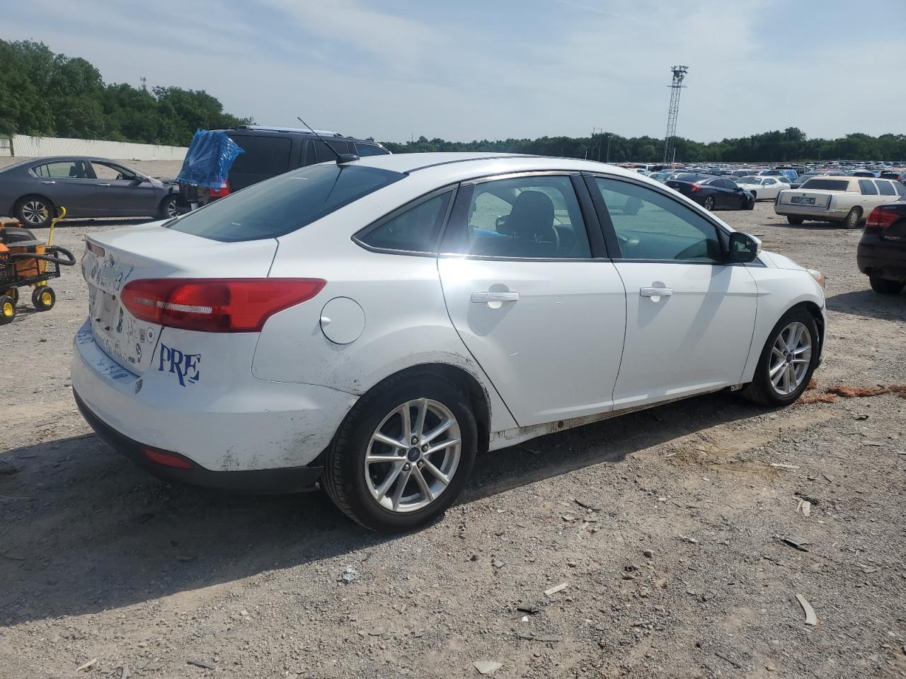 2015 Ford Focus Se - Image 3