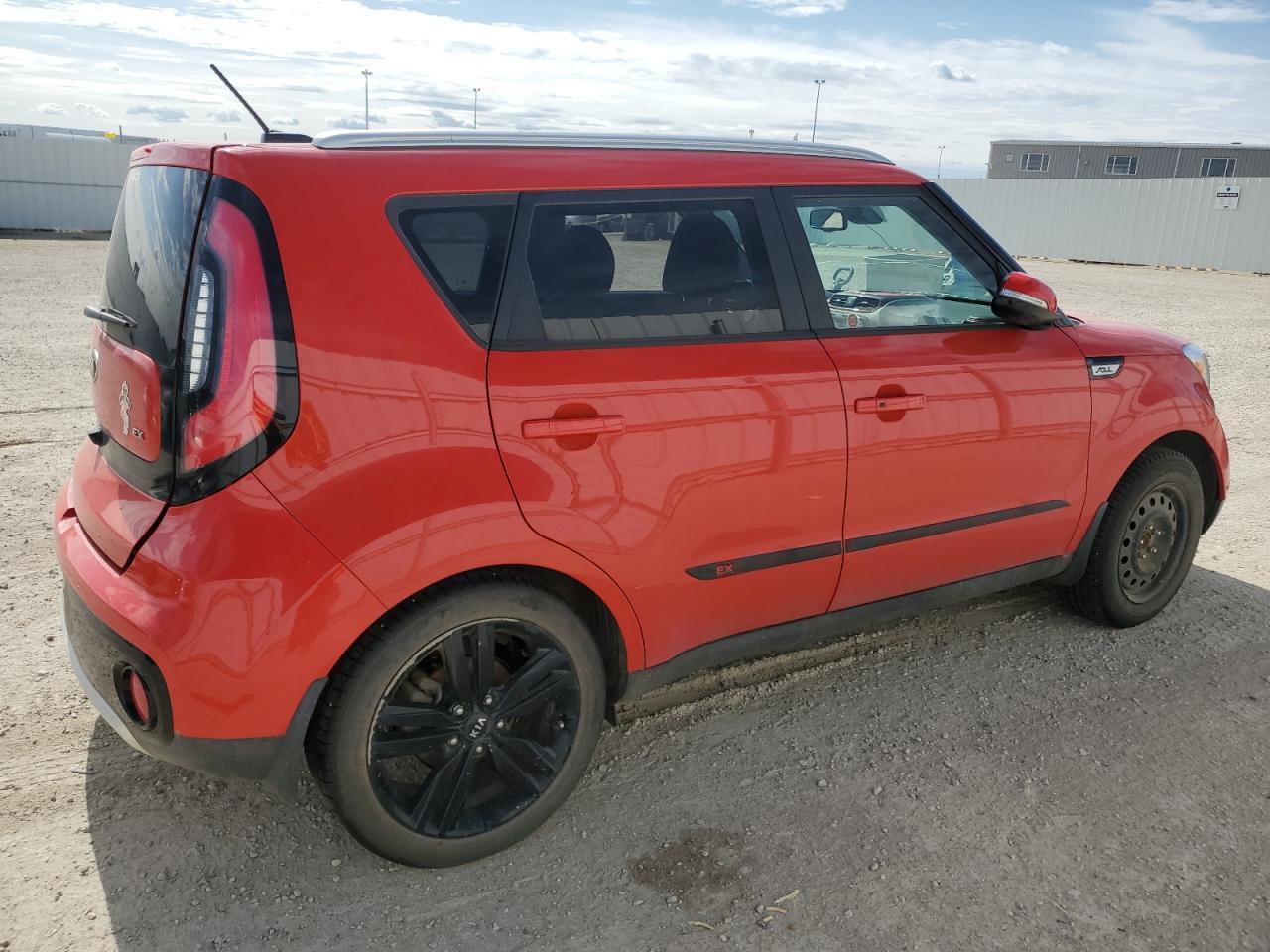 2018 Kia Soul + - Image 3