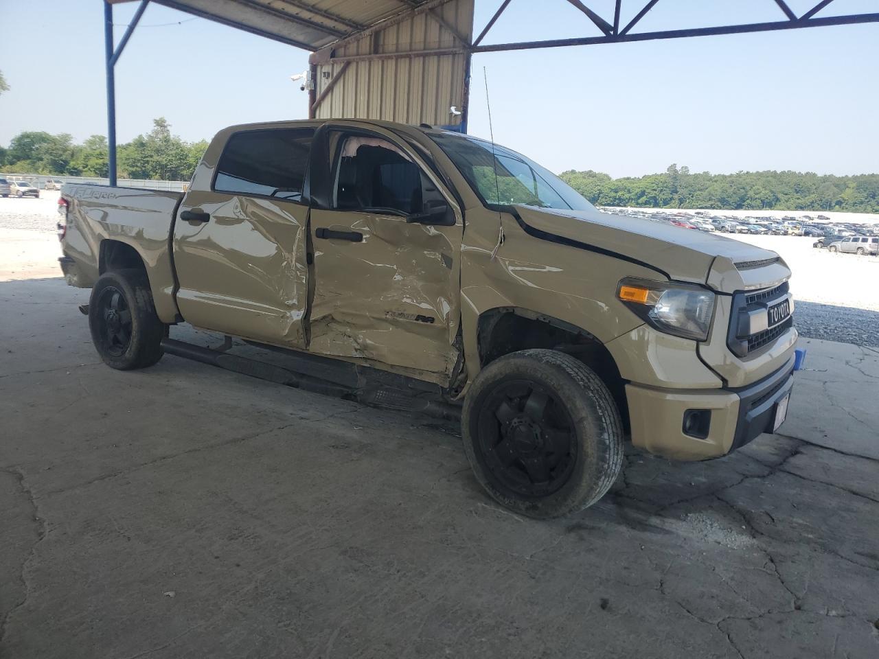 2016 Toyota Tundra Crewmax Sr5 - Image 4