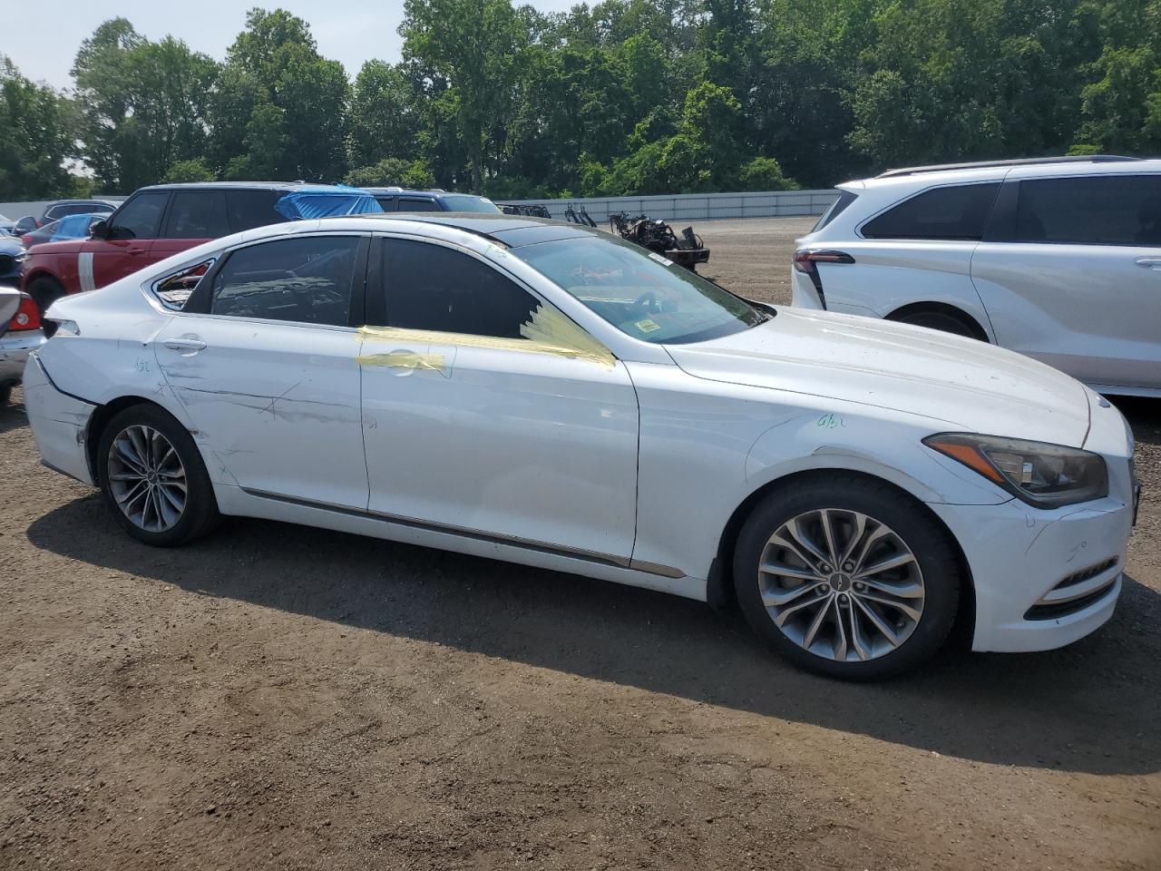 2015 Hyundai Genesis 3.8L - Image 4