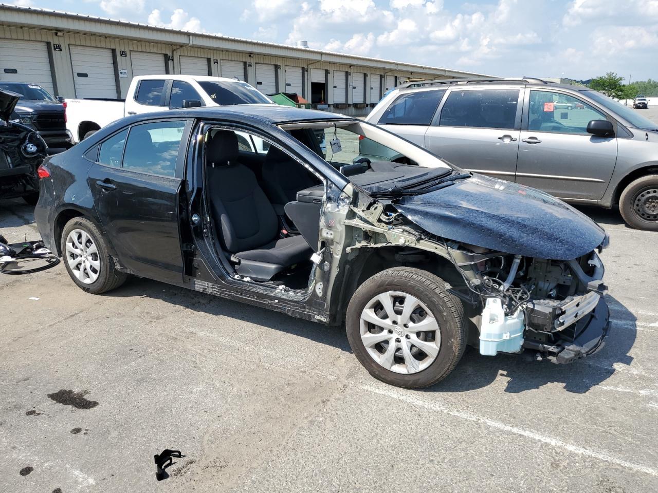 2021 Toyota Corolla Le - Image 4