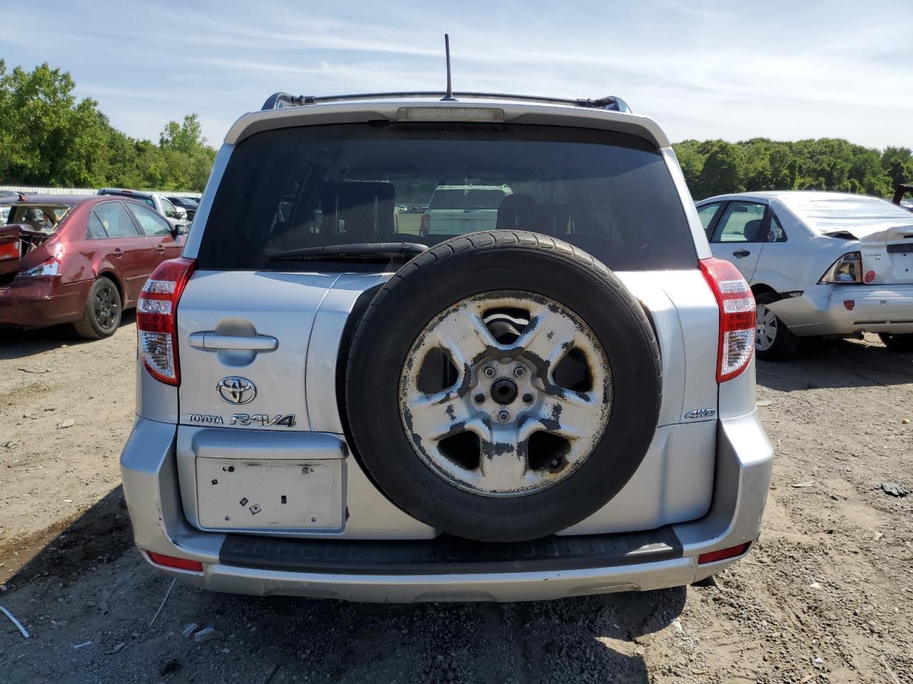 2010 Toyota Rav4 Base - Фото 6