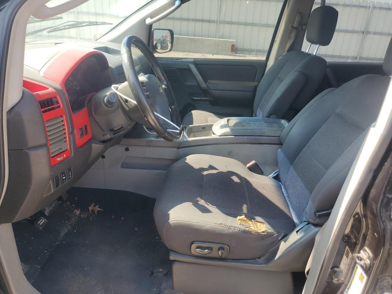 2004 Nissan Armada Se - Image 7