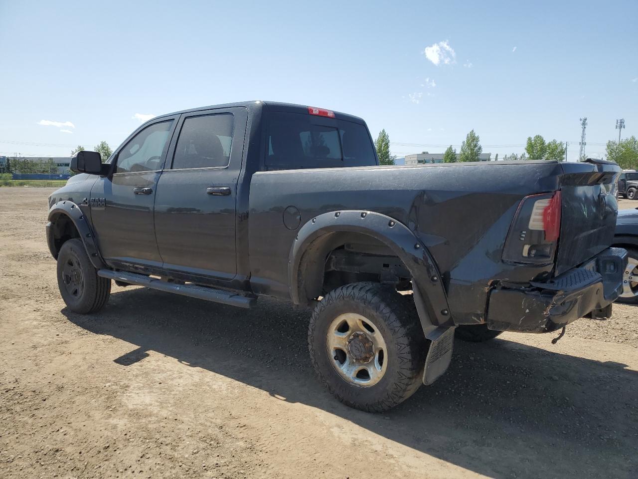 2014 Ram 2500 Laramie - Фото 2