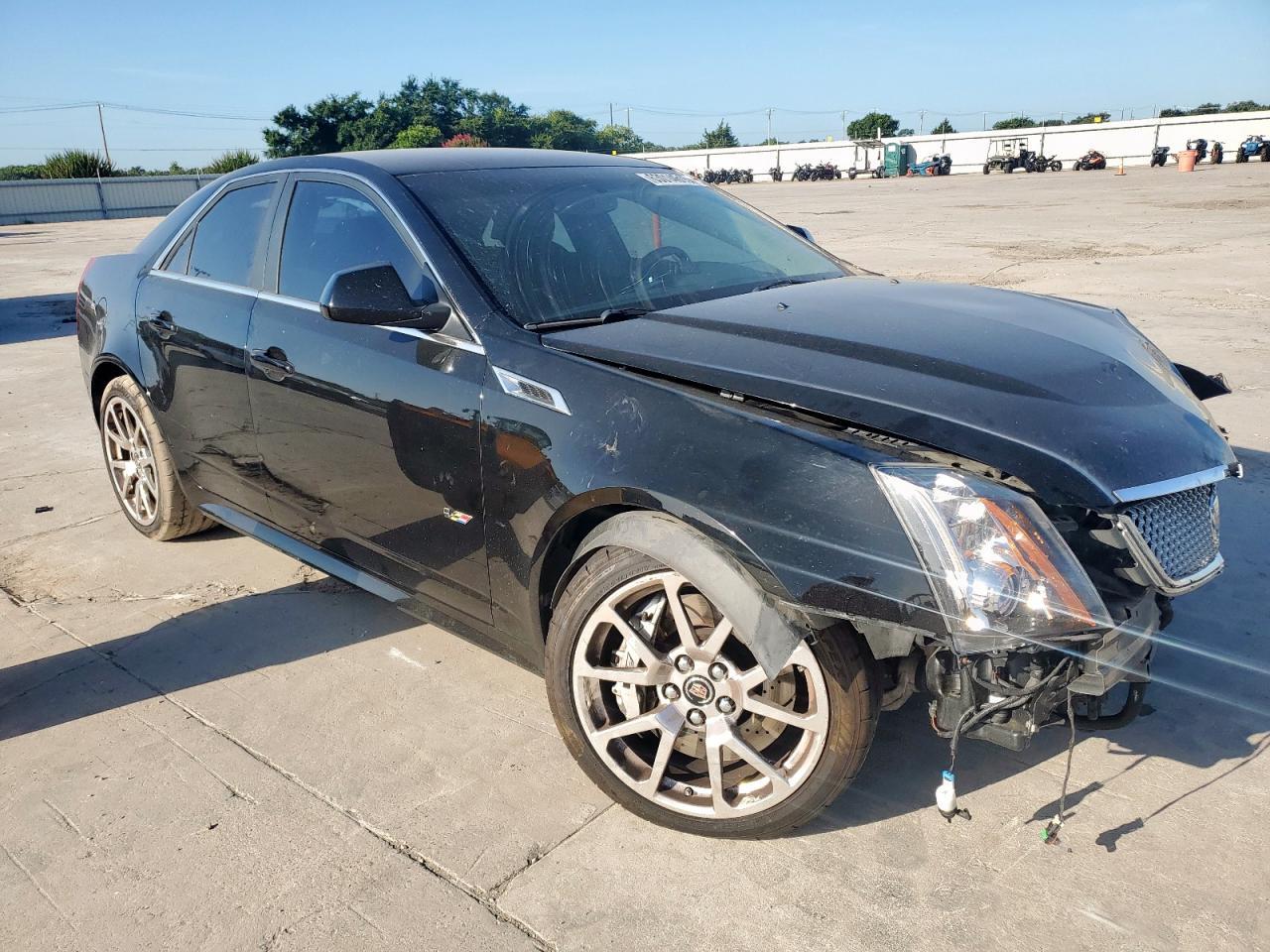 2011 Cadillac Cts-V - Image 4