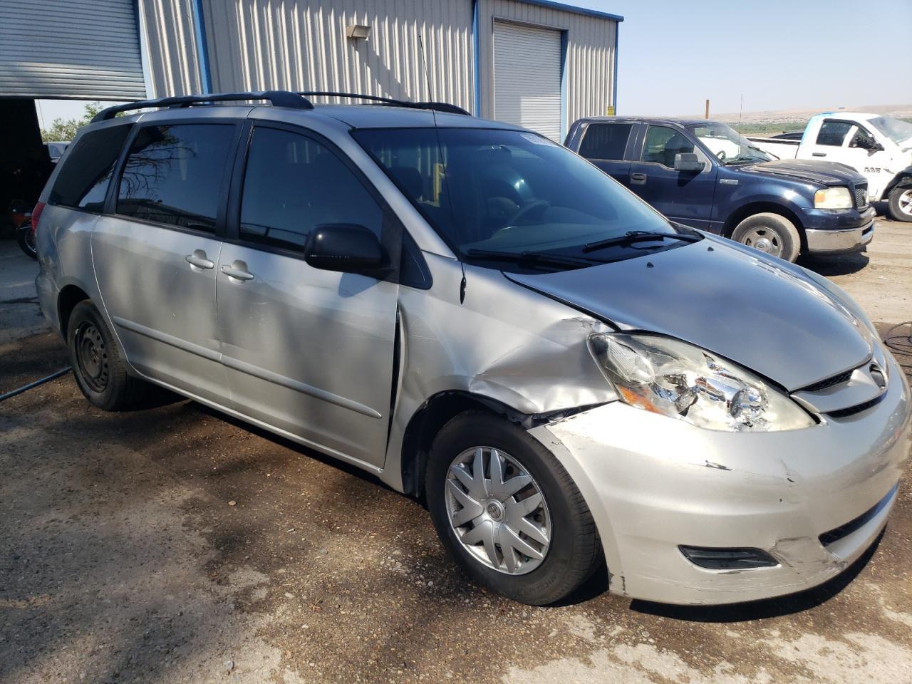 2007 Toyota Sienna Ce - Фото 4