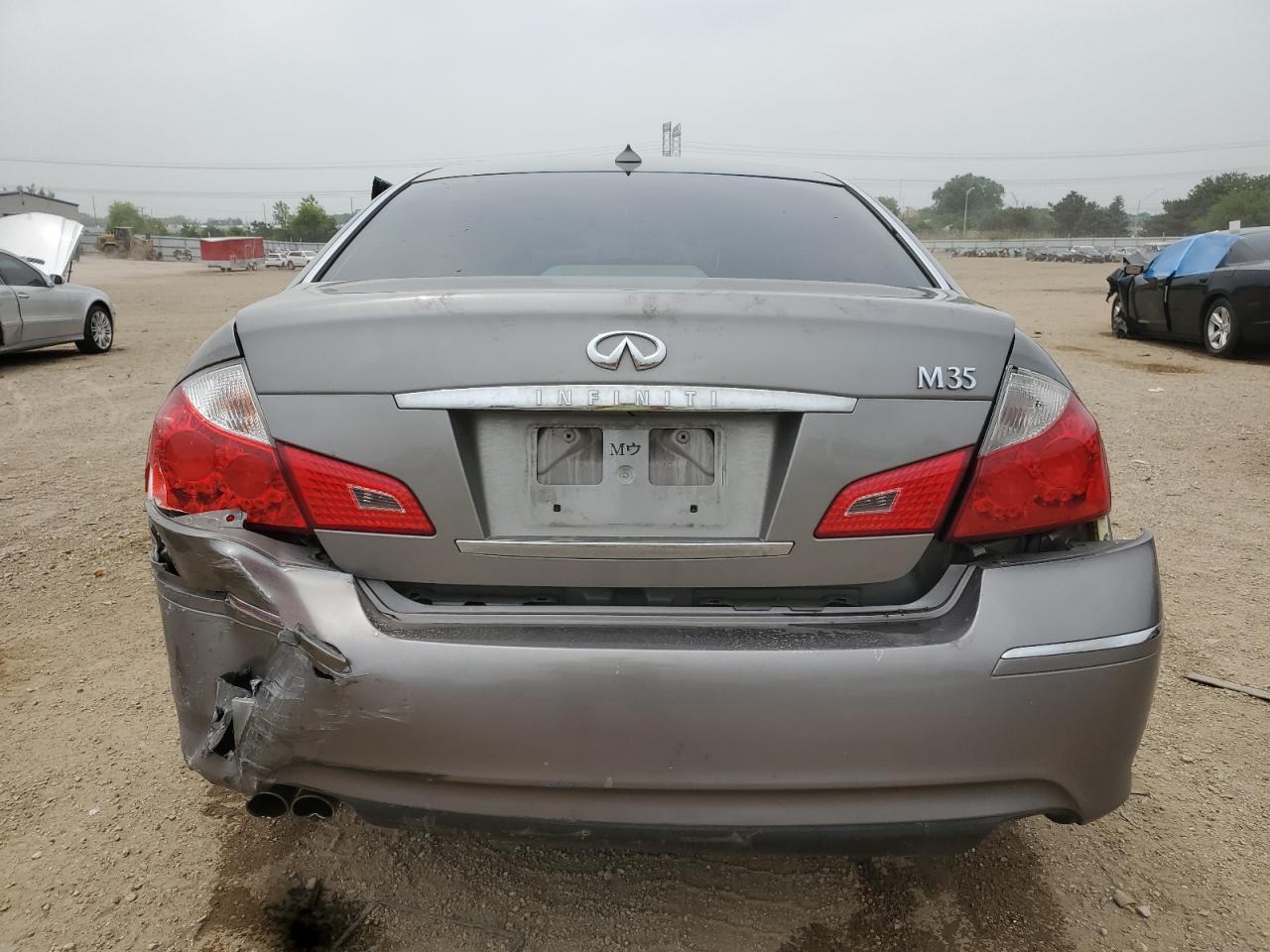 2008 Infiniti M35 Base - Фото 6