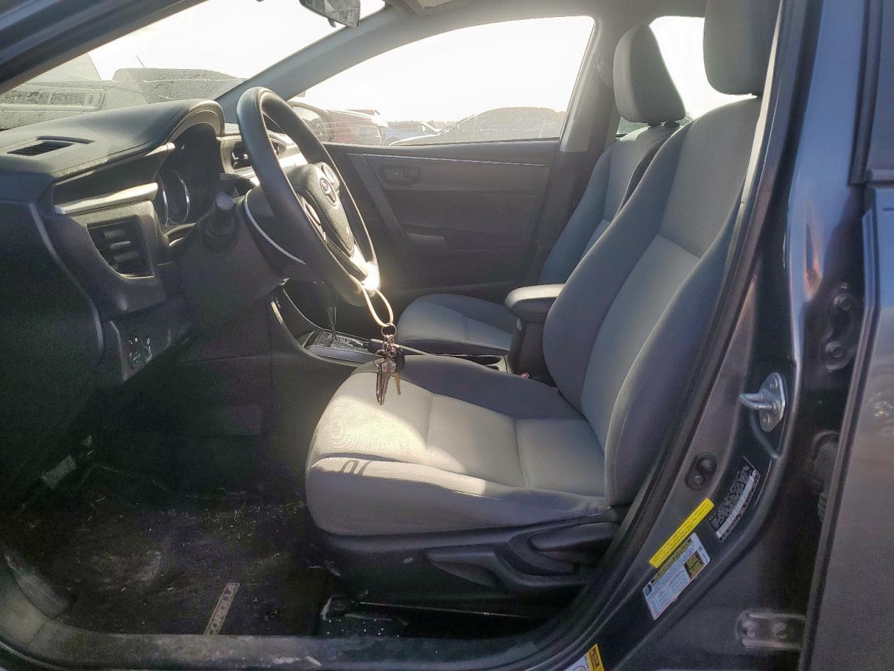2014 Toyota Corolla L - Фото 7