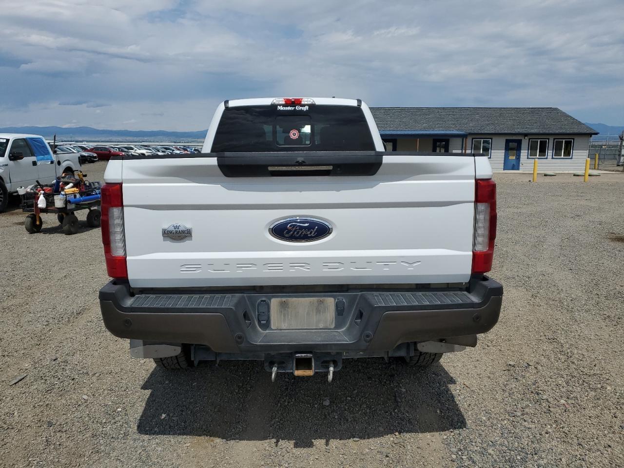 2019 Ford F350 Super Duty - Фото 6