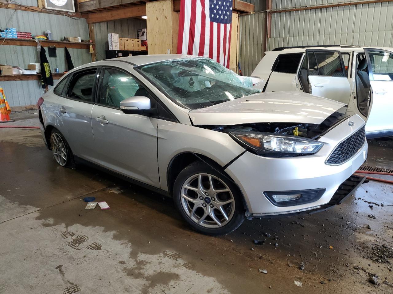 2015 Ford Focus Se - Image 4