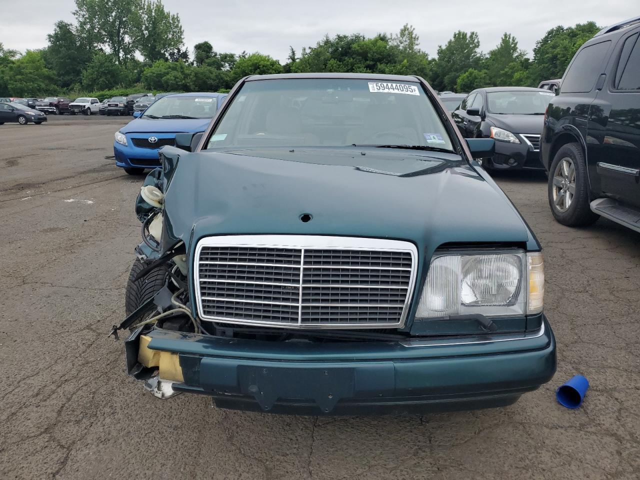 1995 Mercedes-Benz E 420 Base - Фото 5