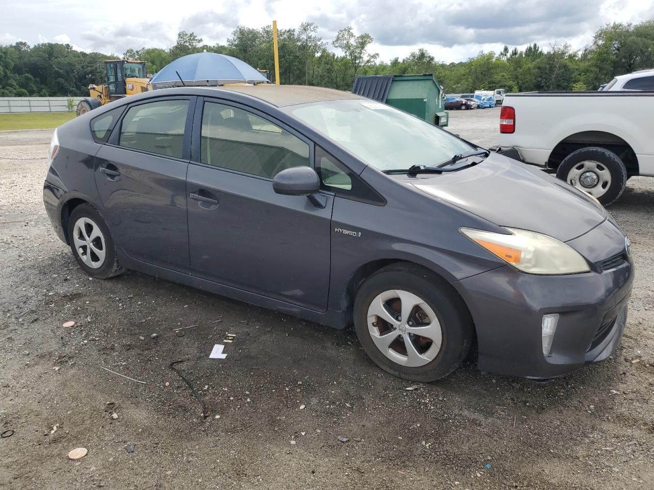 2012 Toyota Prius - Фото 4