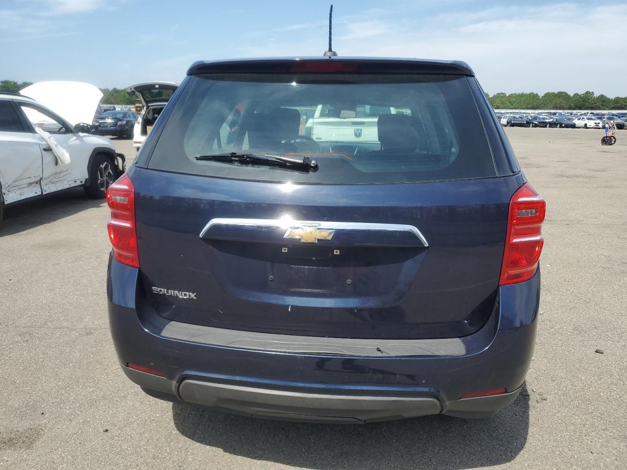 2017 Chevrolet Equinox Ls - Фото 6