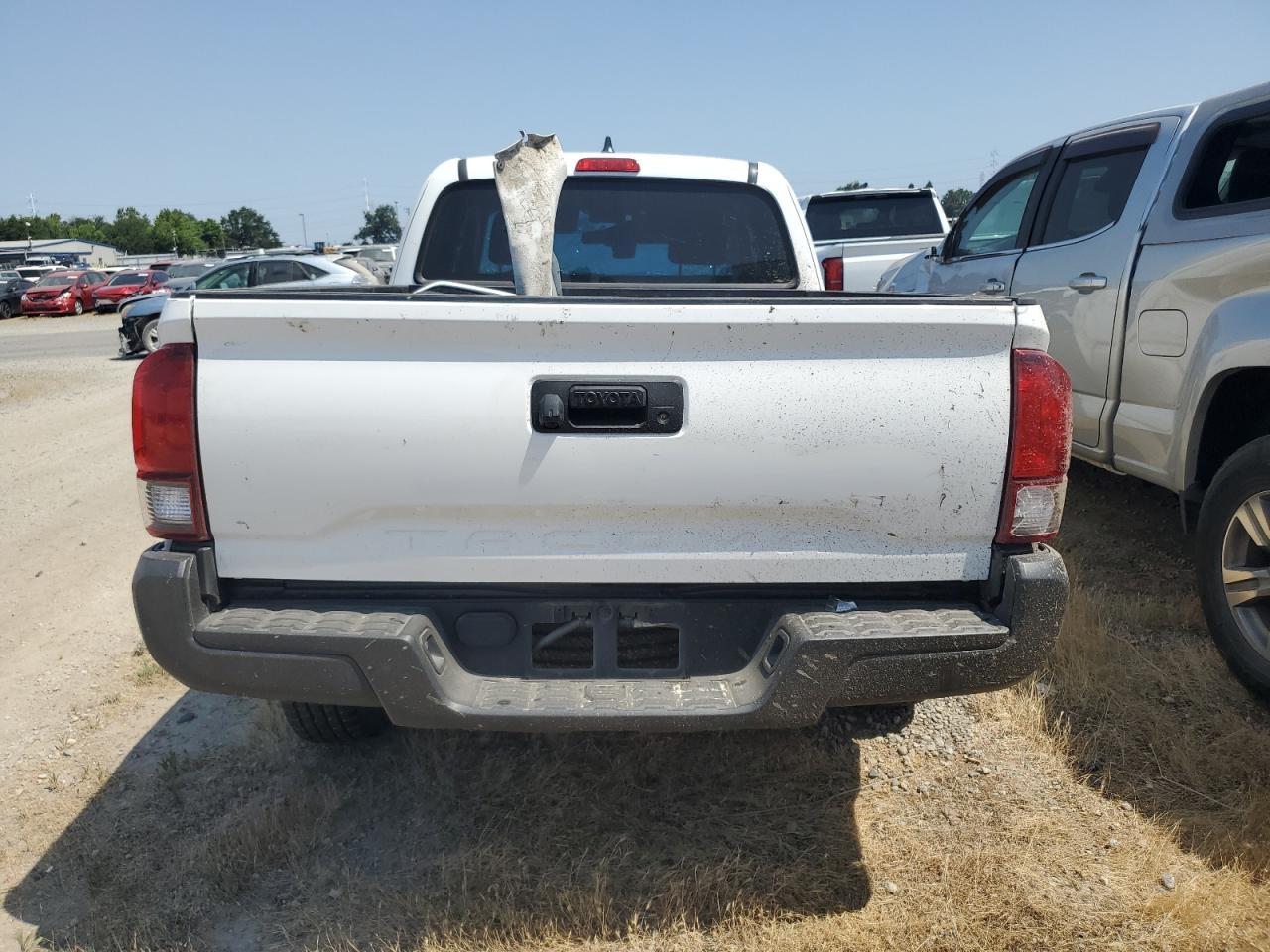 2023 Toyota Tacoma Access Cab - Image 6