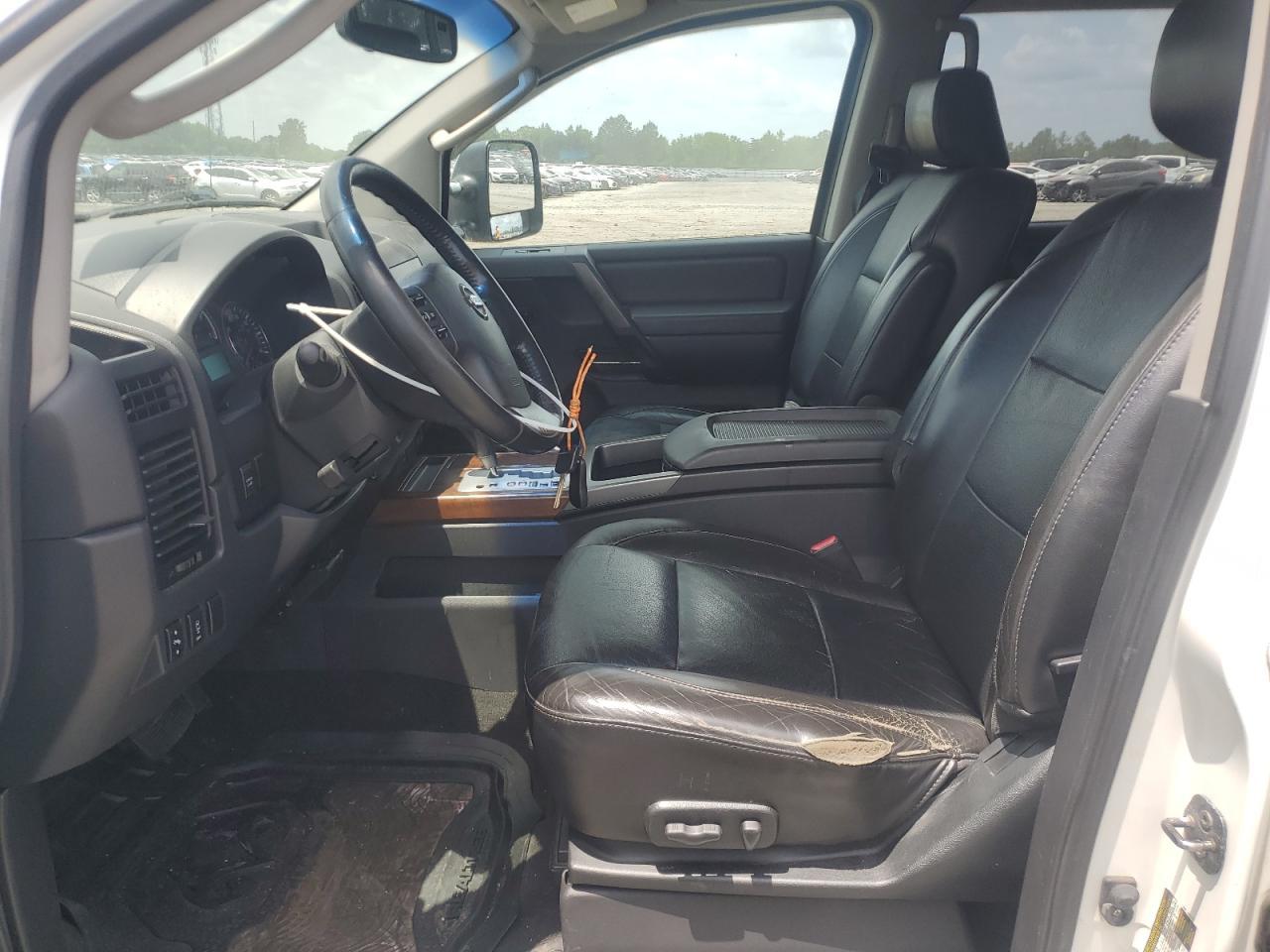 2008 Nissan Titan Xe - Image 7