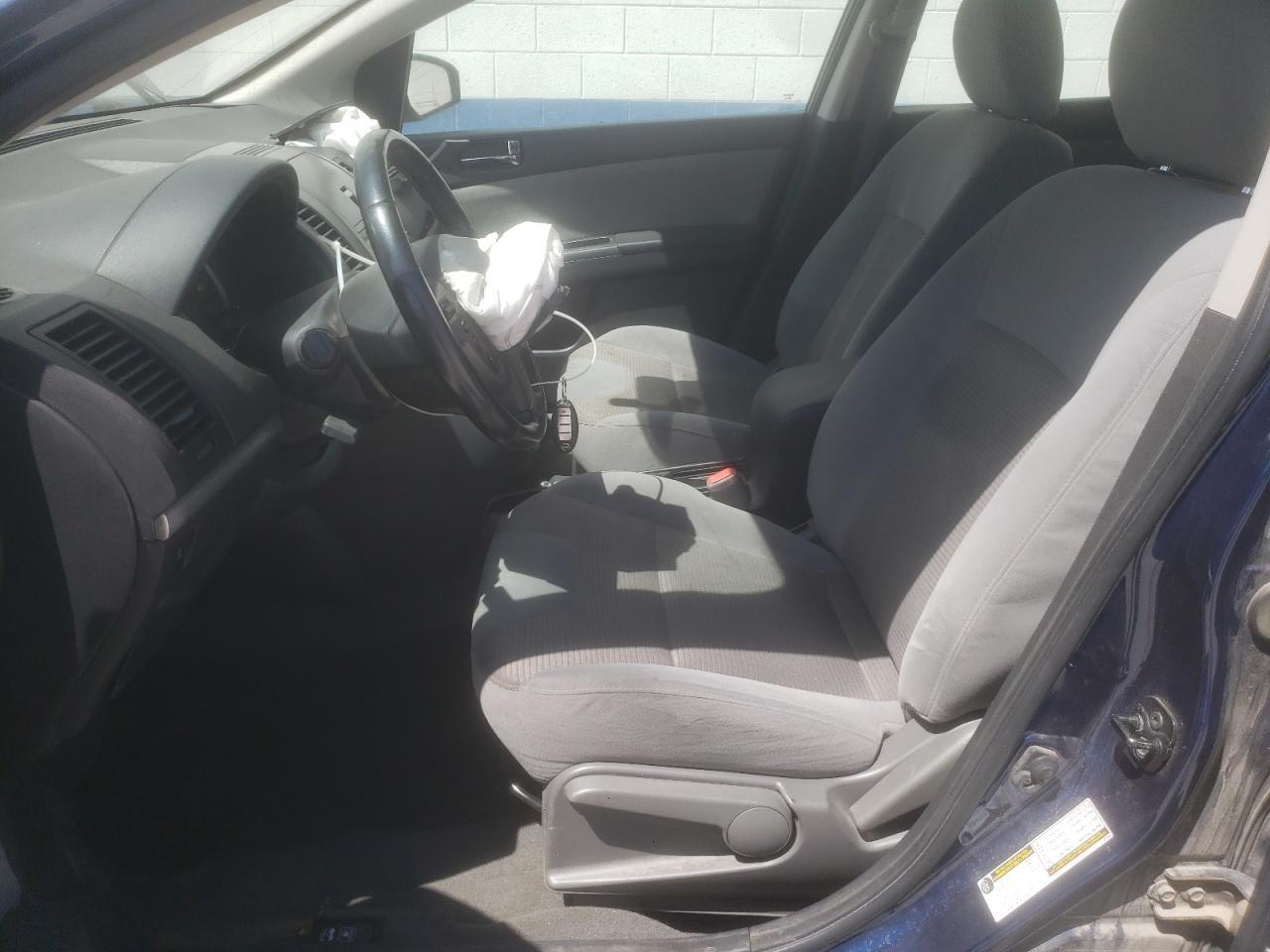 2011 Nissan Sentra 2.0 - Фото 7