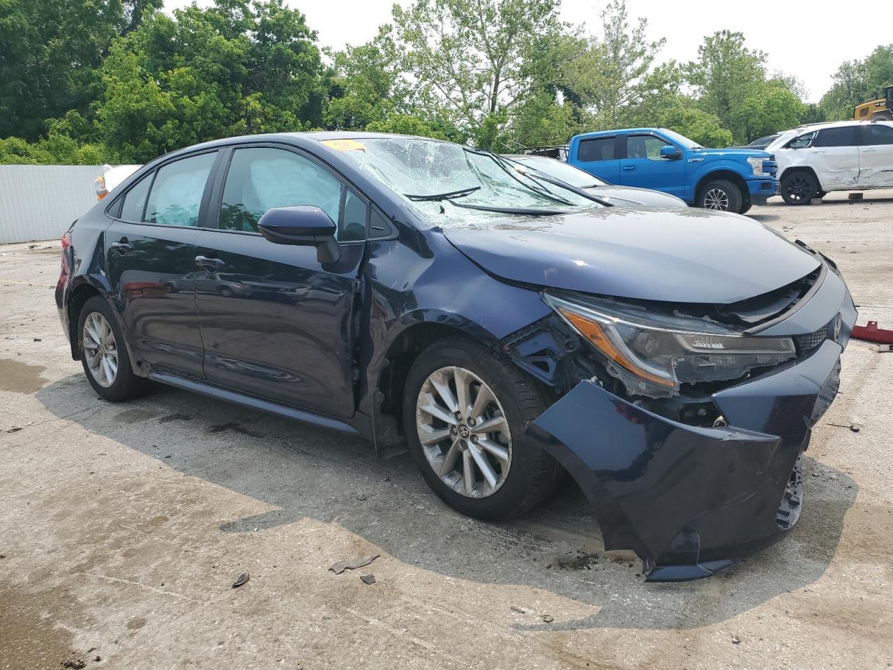 2020 Toyota Corolla Le - Image 4