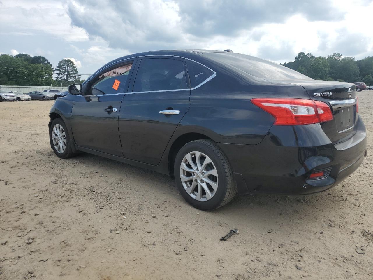 2018 Nissan Sentra S - Фото 2