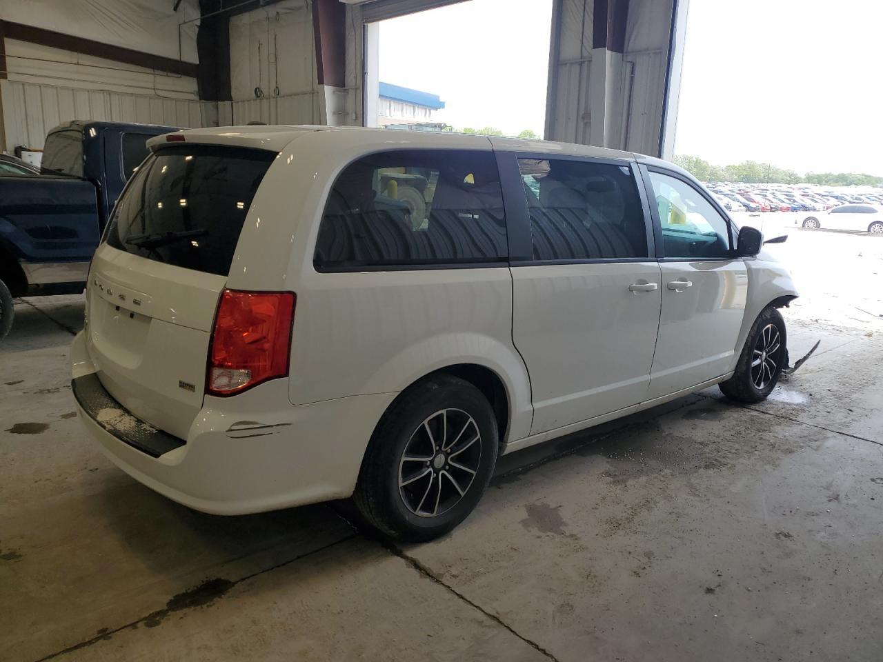 2018 Dodge Grand Caravan Se - Фото 3