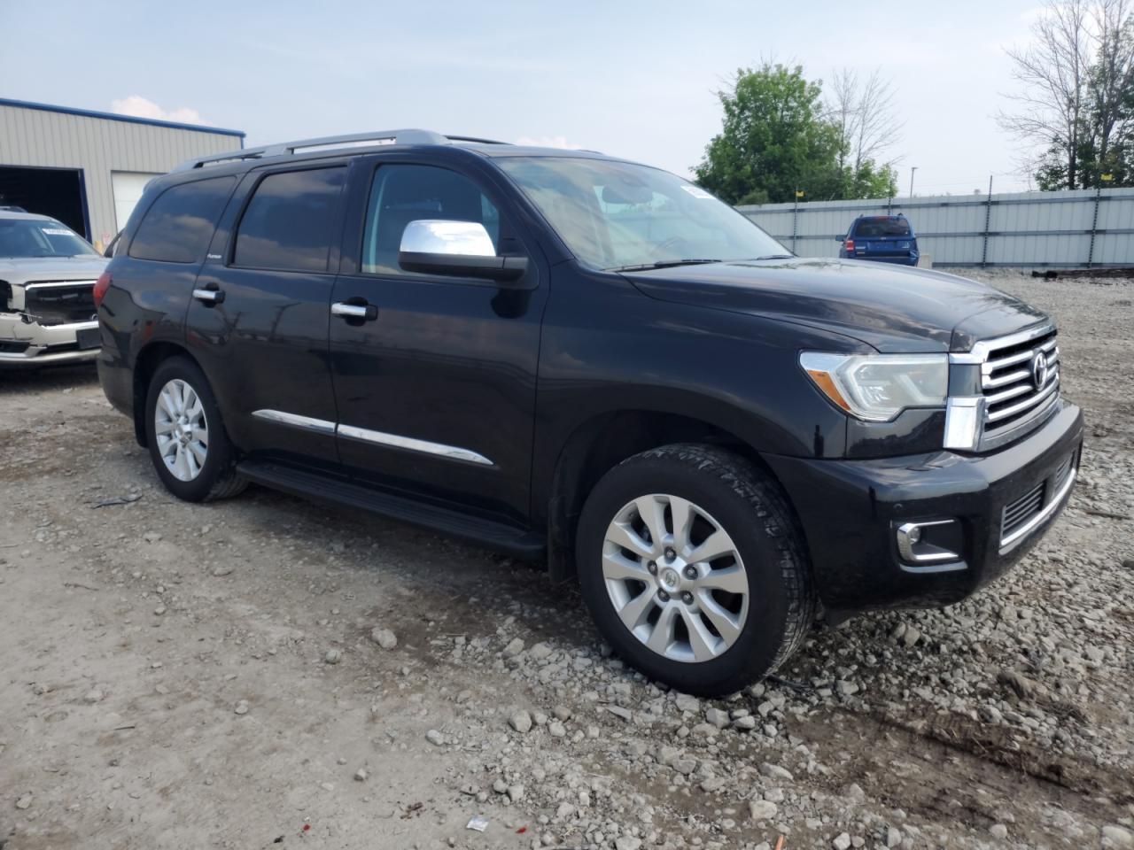 2021 Toyota Sequoia Platinum - Фото 4