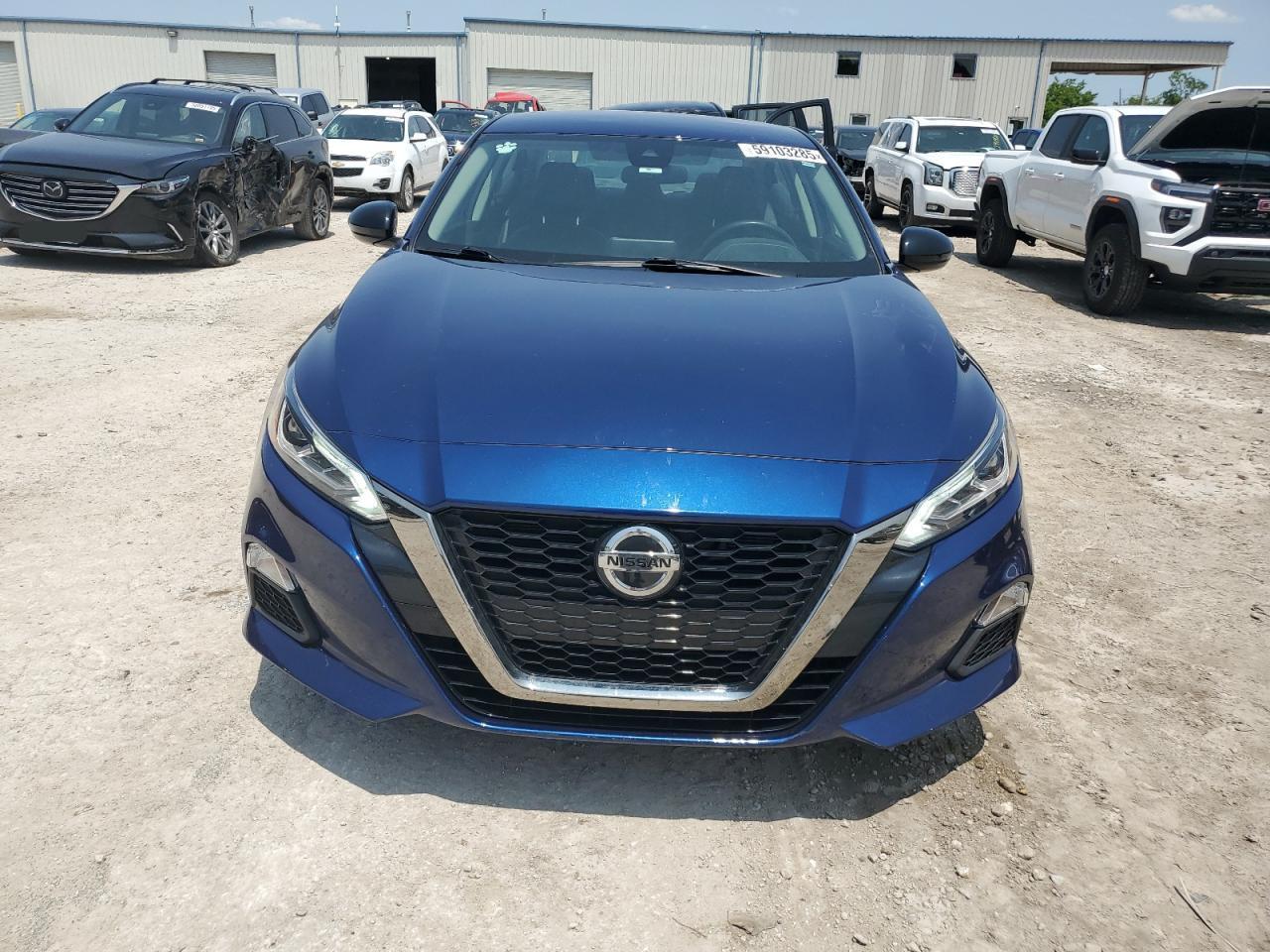 2021 Niss Altima 2.5 Sr - Image 5