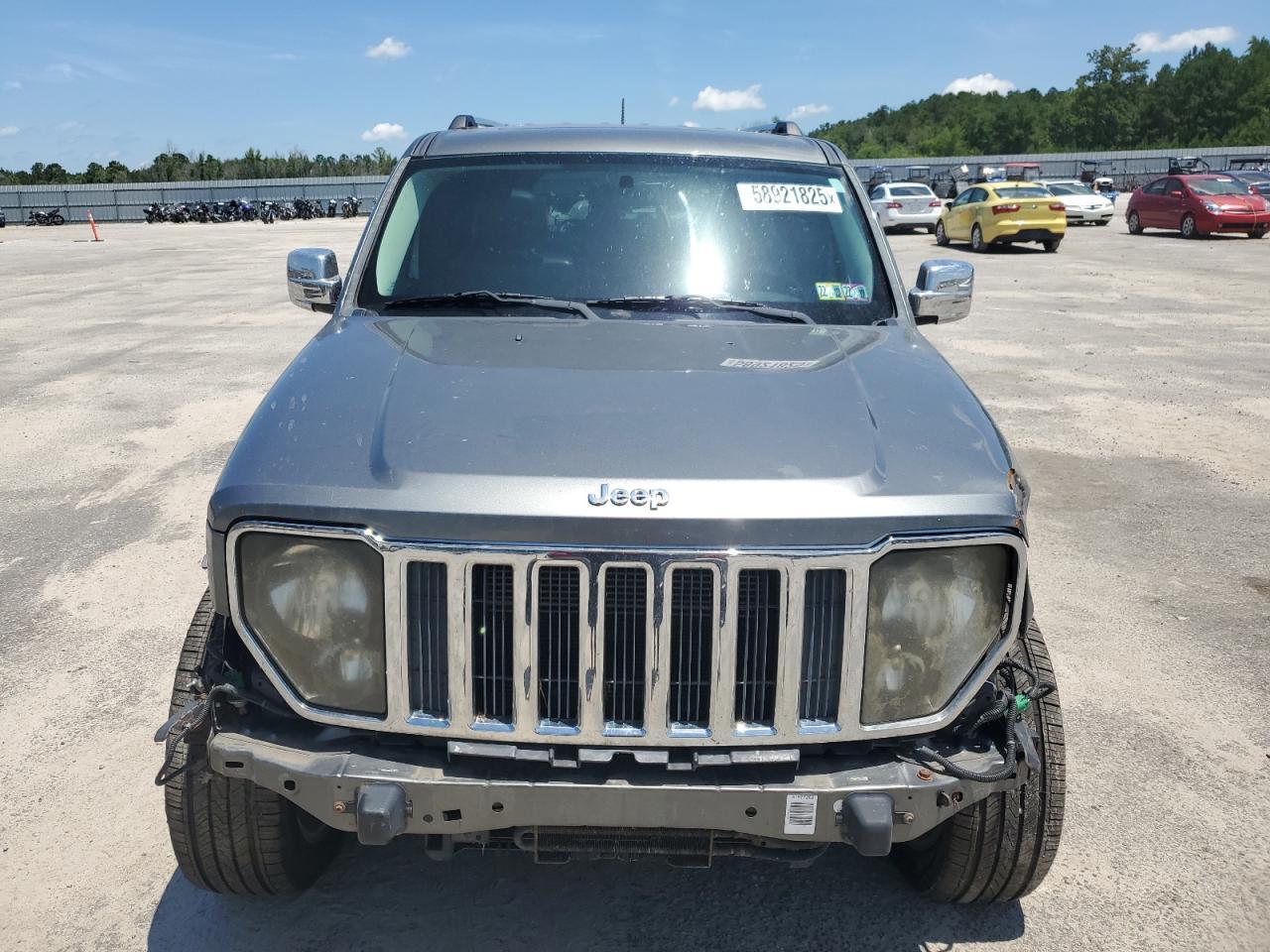 2012 Jeep Liberty Jet - Фото 5