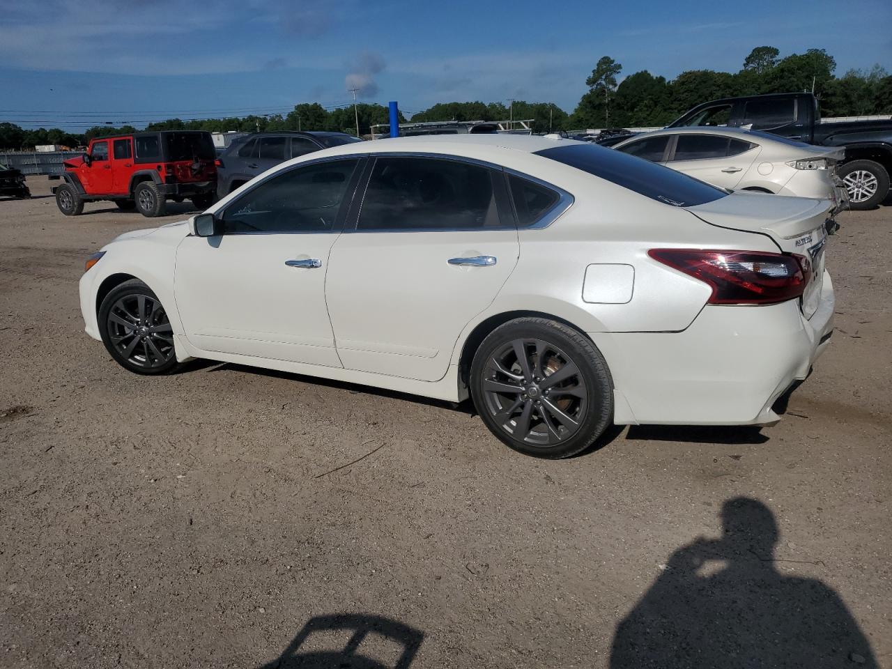 2018 Nissan Altima 2.5 - Фото 2