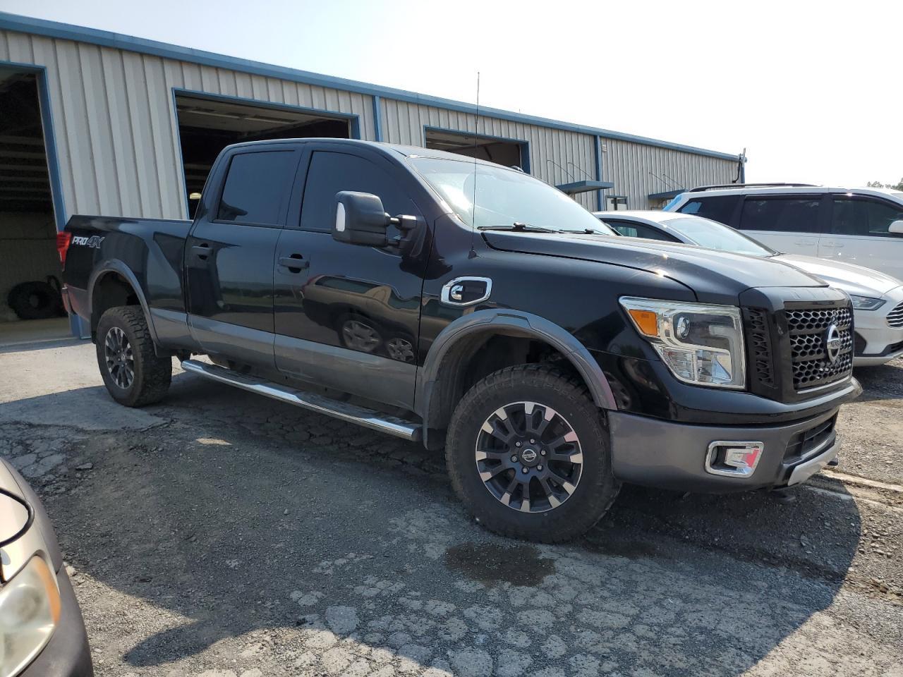 2016 Nissan Titan Xd Sl - Image 4