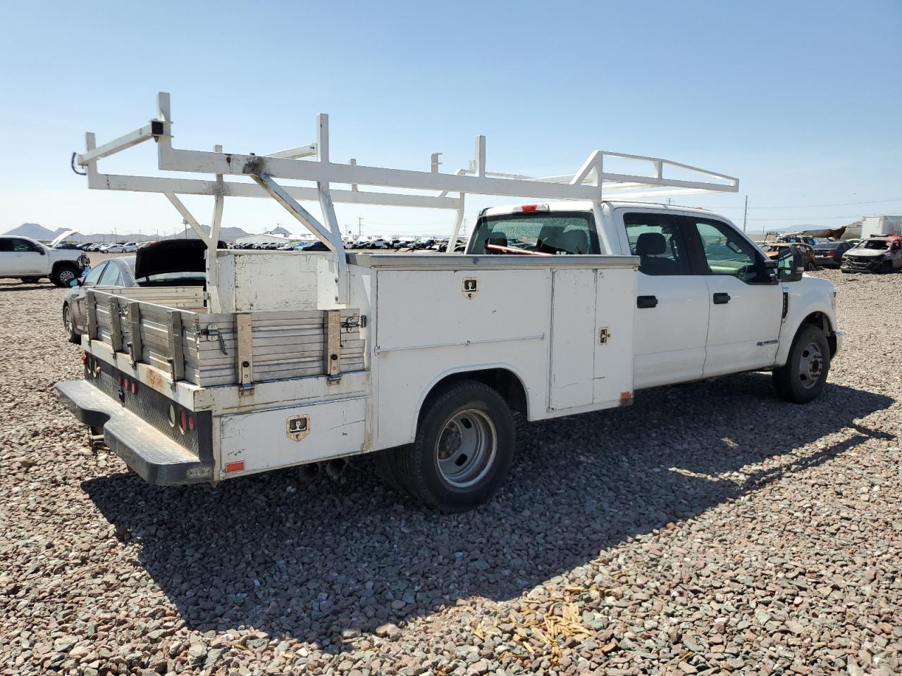 2019 Ford F350 Super Duty - Фото 3