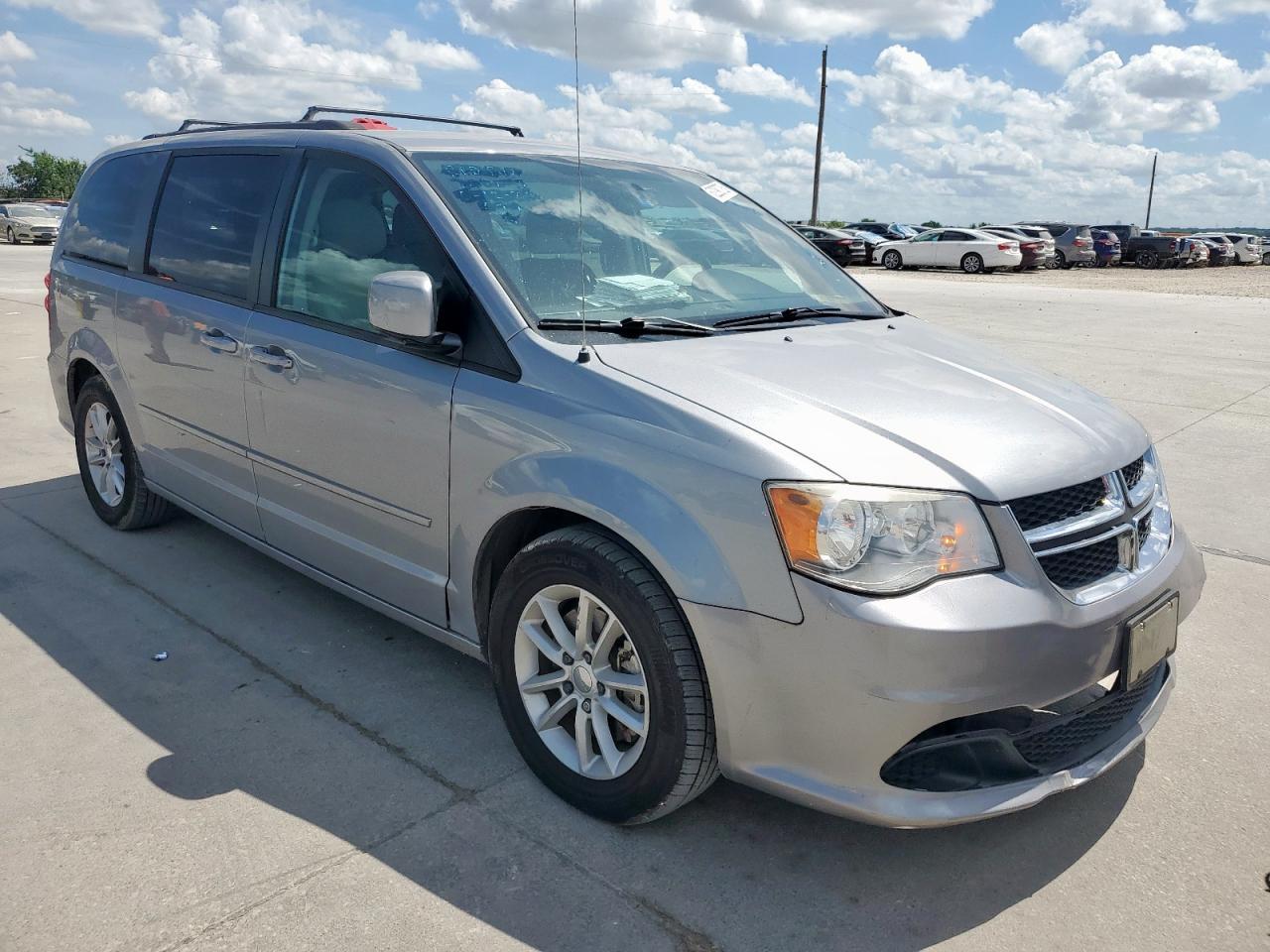 2016 Dodge Grand Caravan Sxt - Image 4
