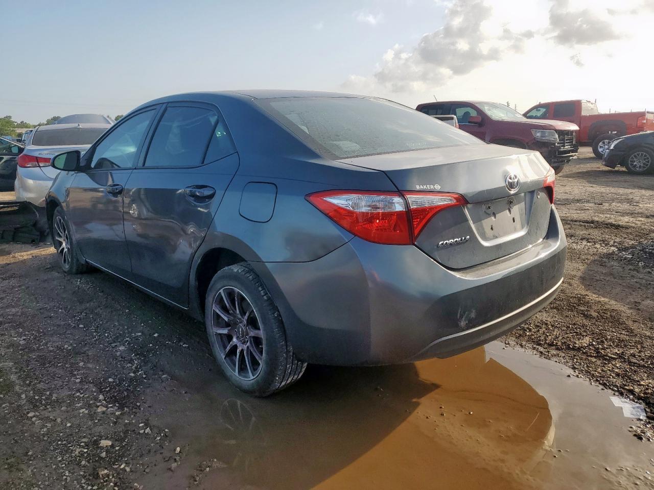 2014 Toyota Corolla L - Фото 2