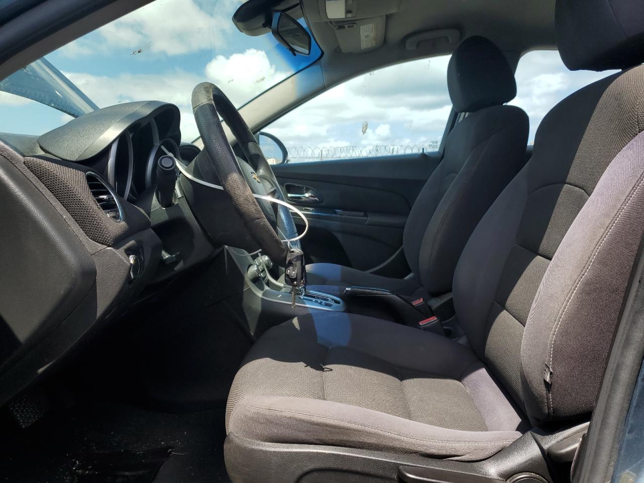 2012 Chevrolet Cruze Lt - Image 7