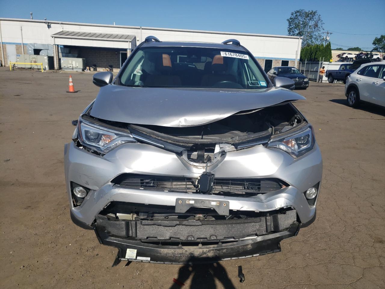 2017 Toyota Rav4 Limited - Фото 5