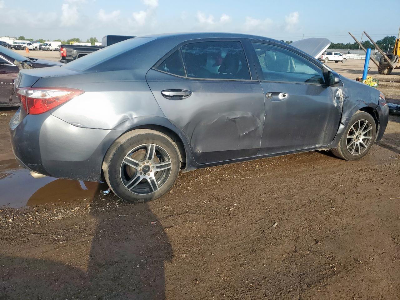 2014 Toyota Corolla L - Фото 3