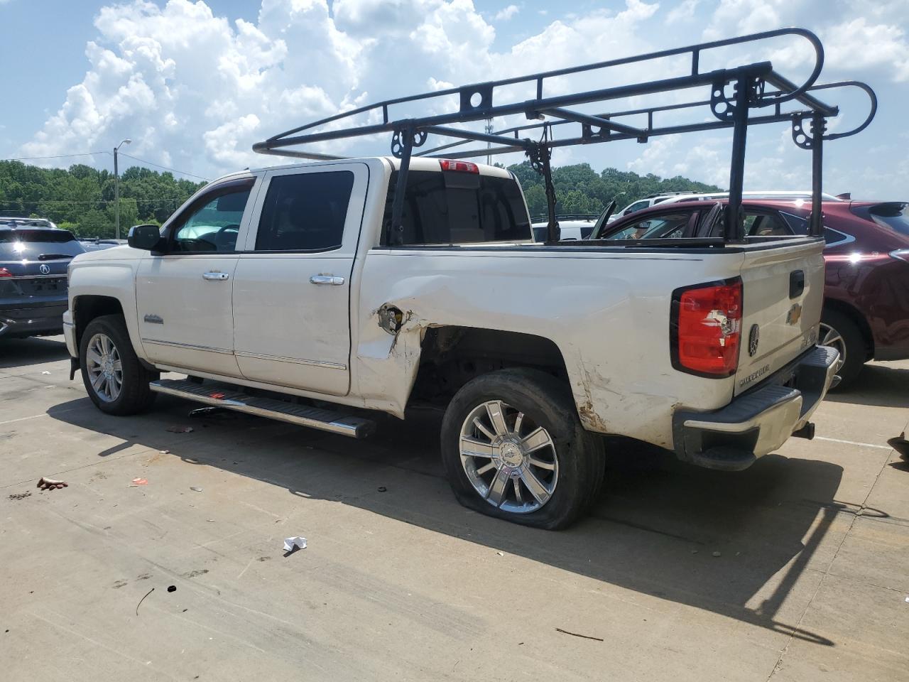2014 Chevrolet Silverado C1500 High Country - Фото 2