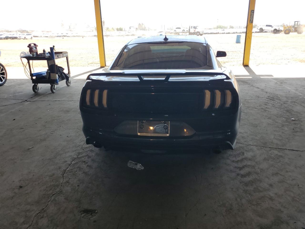 2022 Ford Mustang - Image 6
