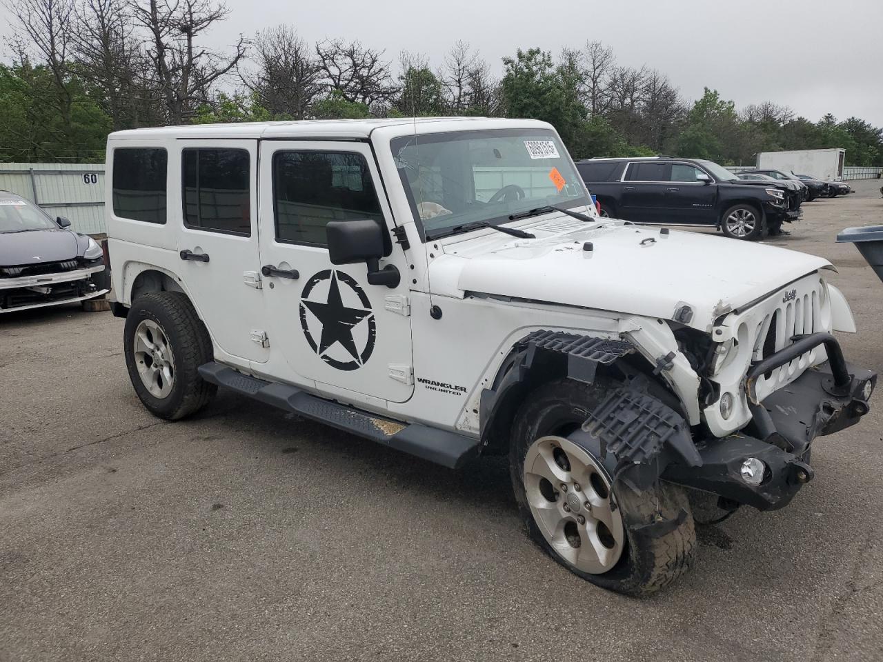 2015 Jeep Wrangler Unlimited Sahara - Фото 4