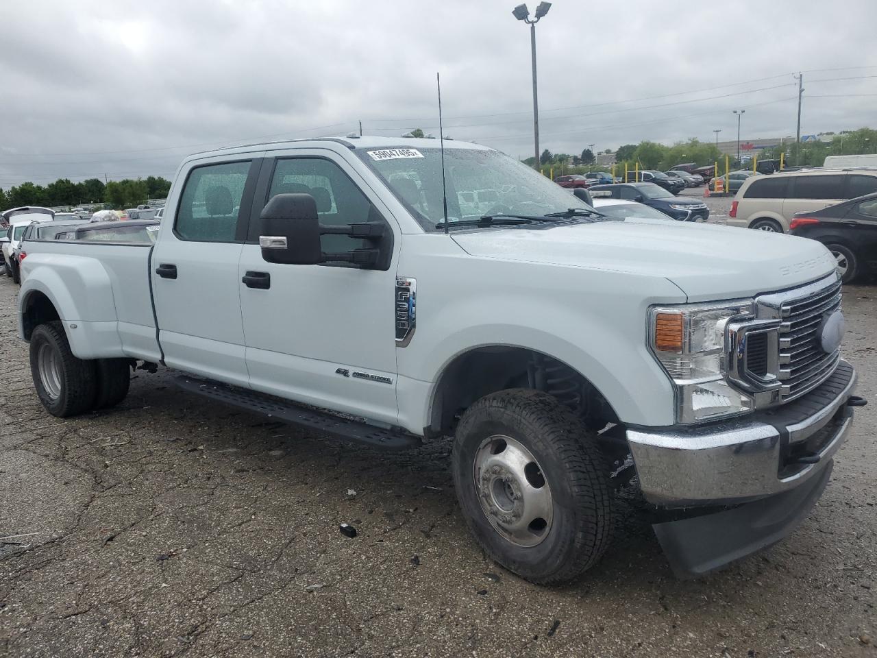 2022 Ford F350 Super Duty - Фото 4