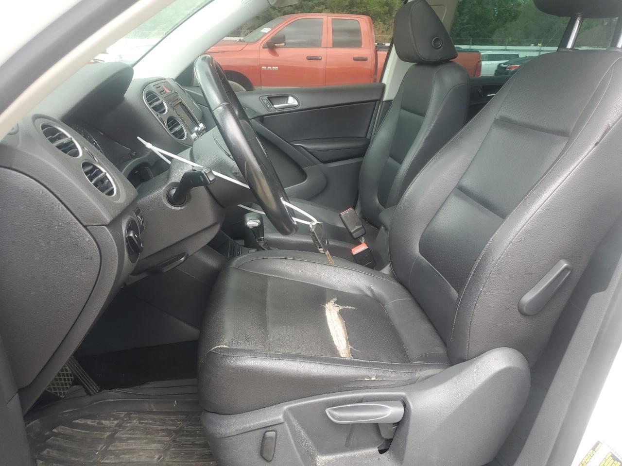 2010 Volkswagen Tiguan Se - Фото 7