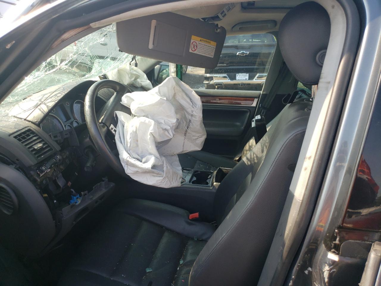 2004 Volkswagen Touareg 3.2 - Фото 7