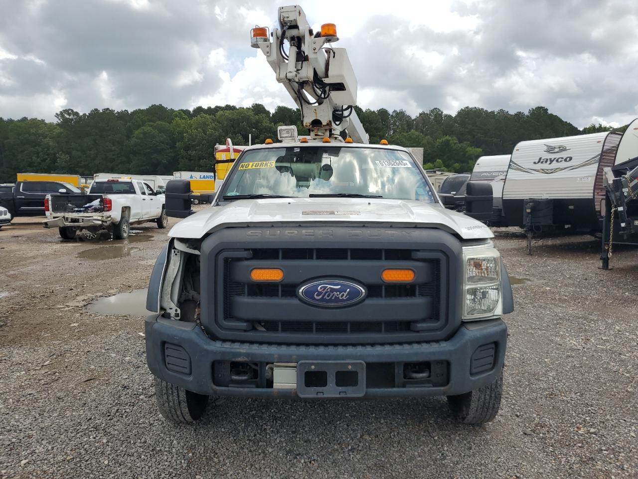 2015 Ford F450 Super Duty - Фото 5