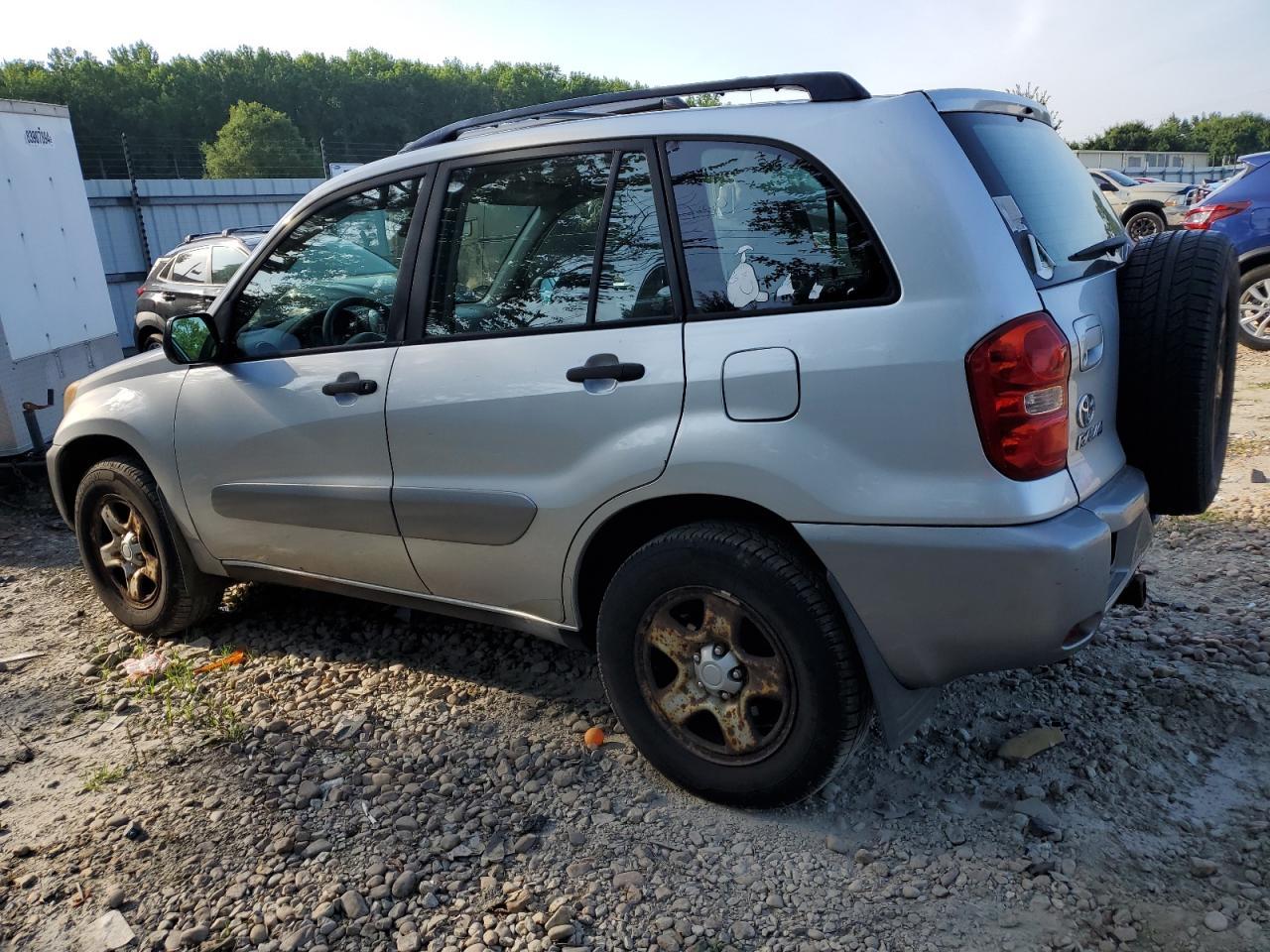 2005 Toyota Rav4 - Image 2