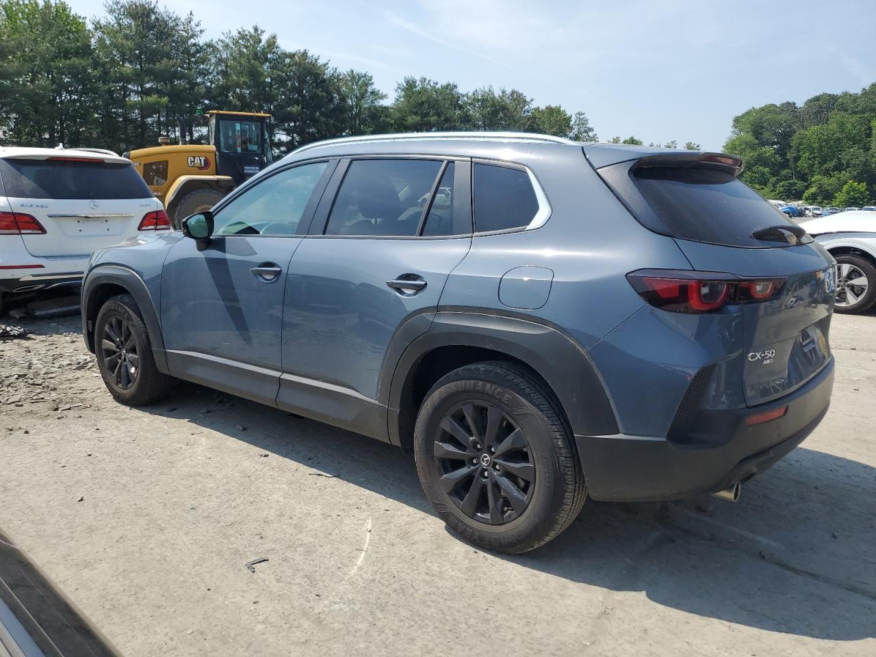 2023 Mazda Cx-50 Preferred Plus - Фото 2